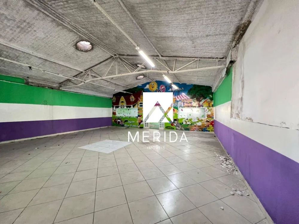 Loja-Salão, 672 m² - Foto 1