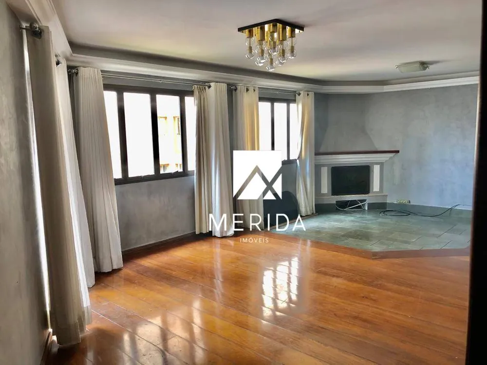 Apartamento, 3 quartos, 138 m² - Foto 1