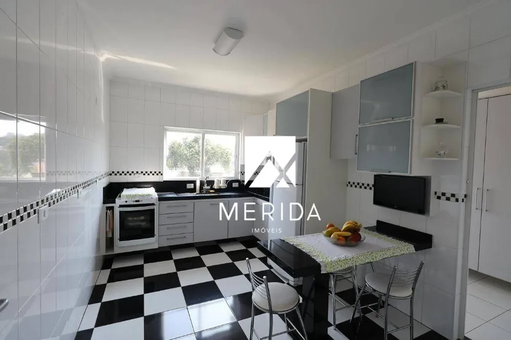 Sobrado, 3 quartos, 250 m² - Foto 2