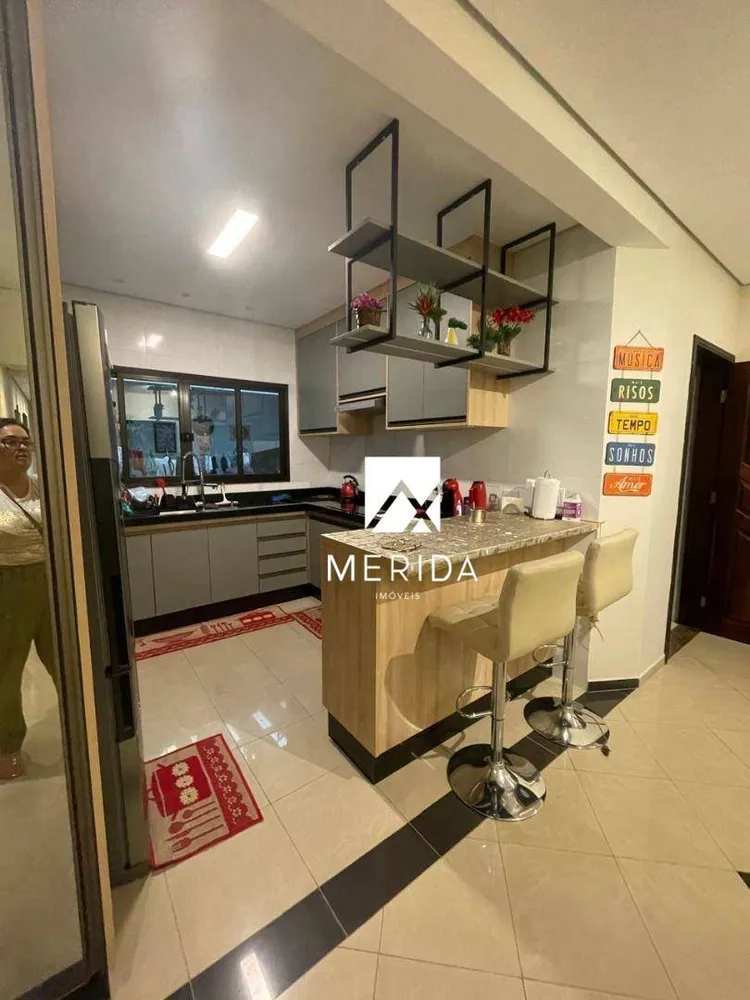 Sobrado, 4 quartos, 192 m² - Foto 3