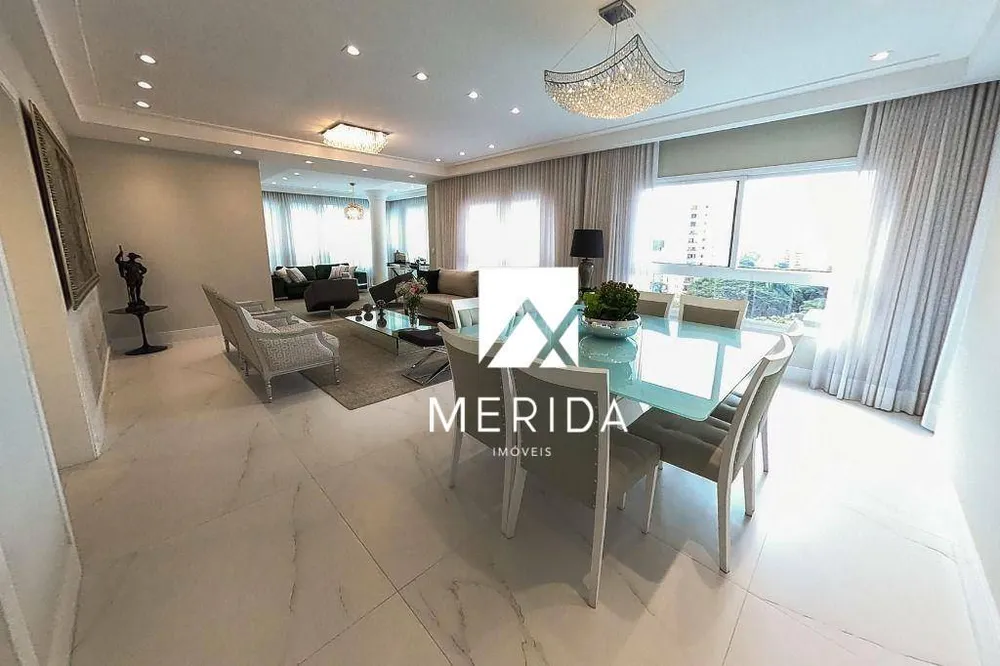 Apartamento, 3 quartos, 248 m² - Foto 2