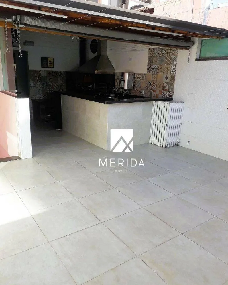 Sobrado, 3 quartos, 194 m² - Foto 2