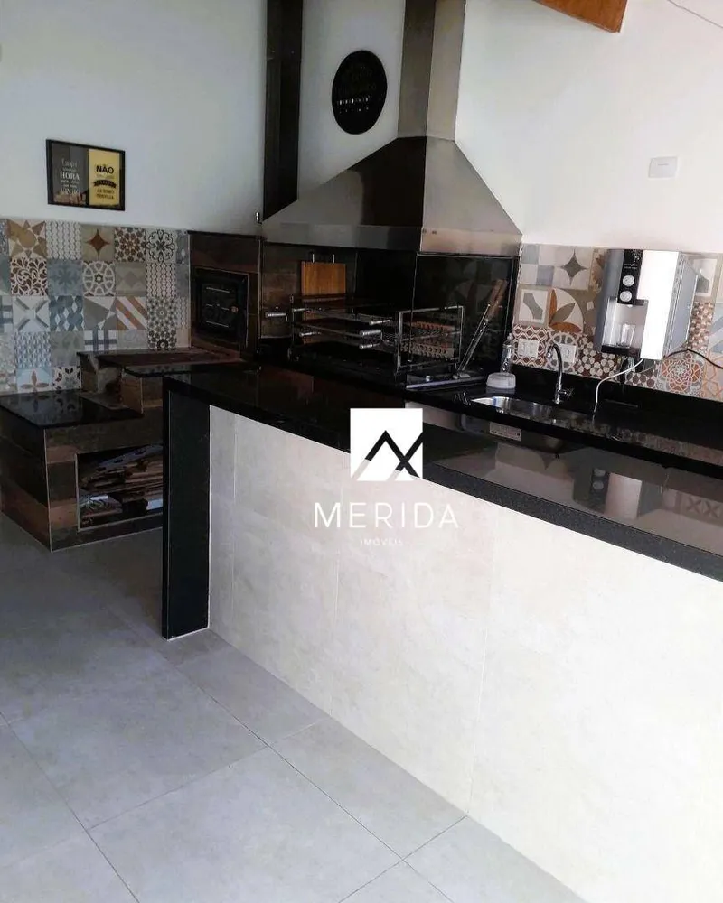 Sobrado, 3 quartos, 194 m² - Foto 1