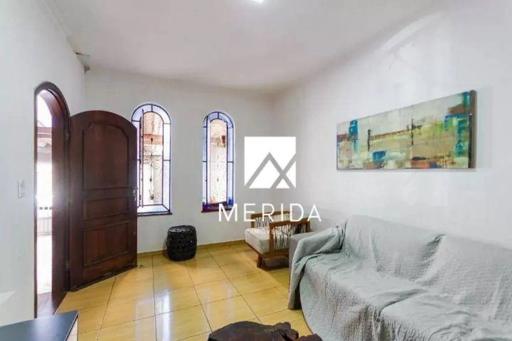 Casa, 3 quartos, 240 m² - Foto 1