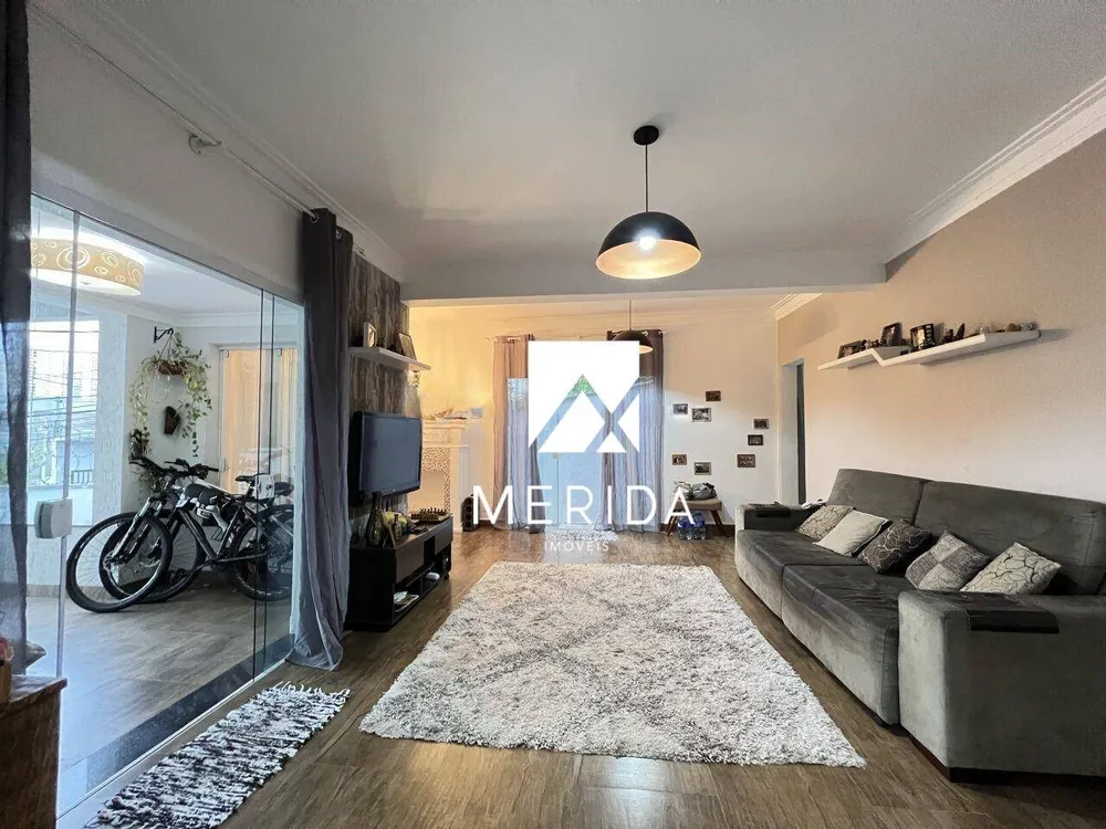 Sobrado, 3 quartos, 207 m² - Foto 2