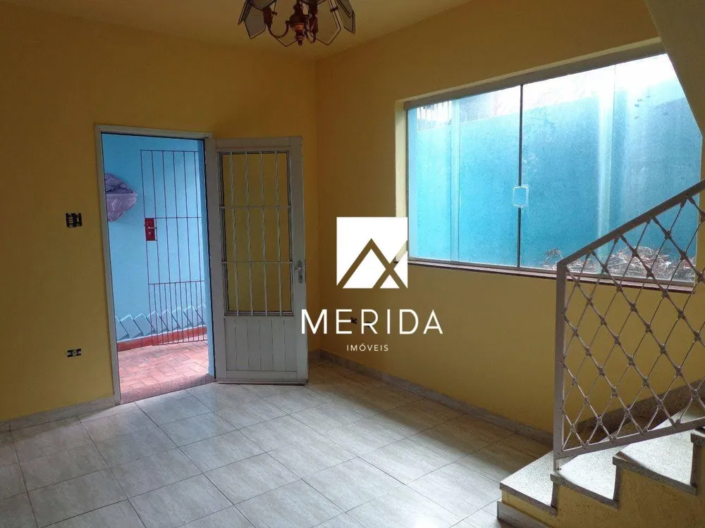 Sobrado, 3 quartos, 177 m² - Foto 1