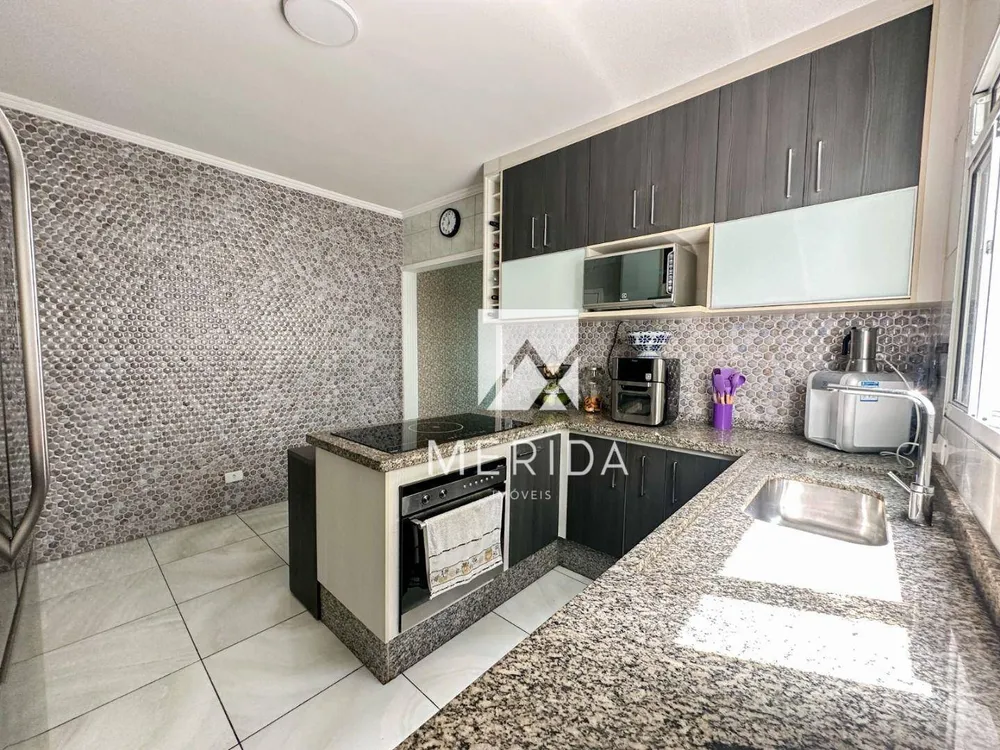 Apartamento, 3 quartos, 220 m² - Foto 3