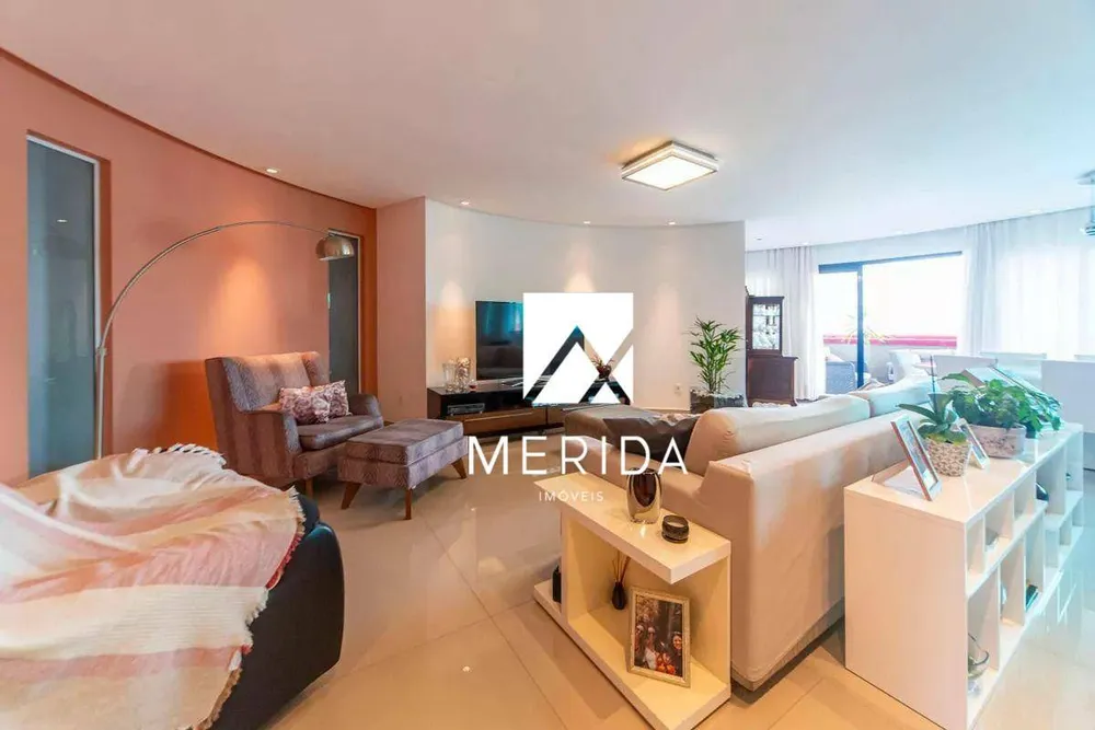 Apartamento, 4 quartos, 209 m² - Foto 2