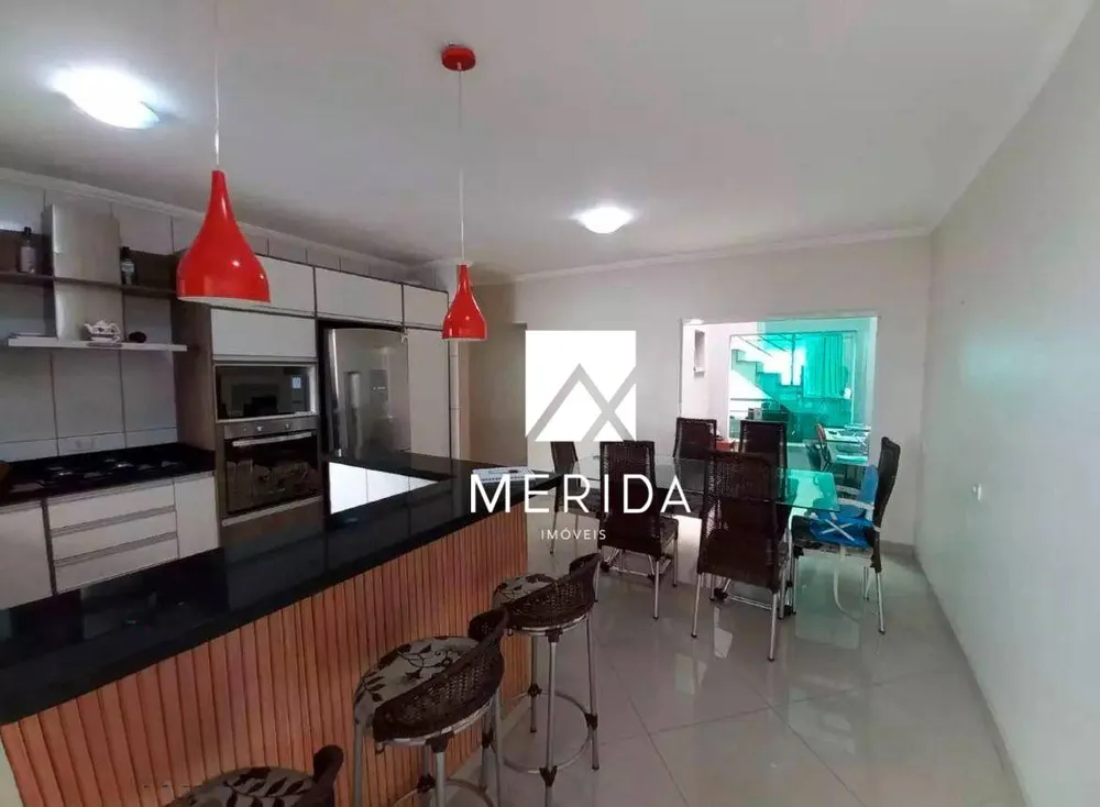 Sobrado, 3 quartos, 190 m² - Foto 3