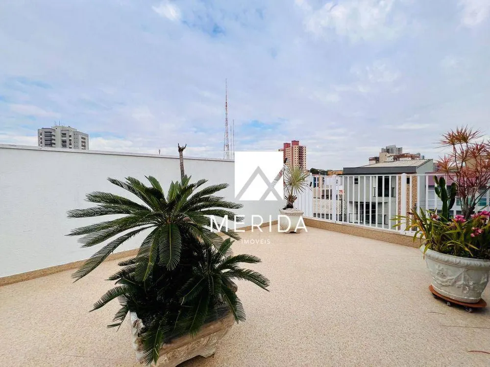 Sobrado, 5 quartos, 595 m² - Foto 2