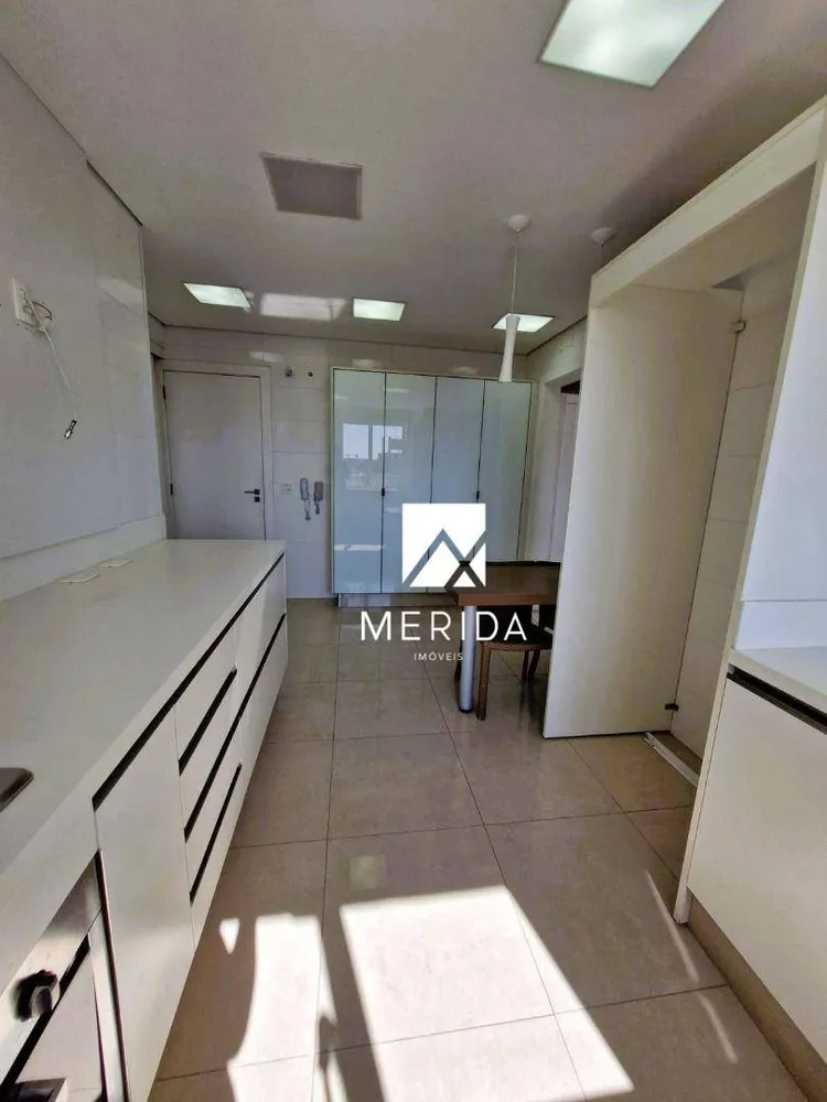 Cobertura, 3 quartos, 580 m² - Foto 3