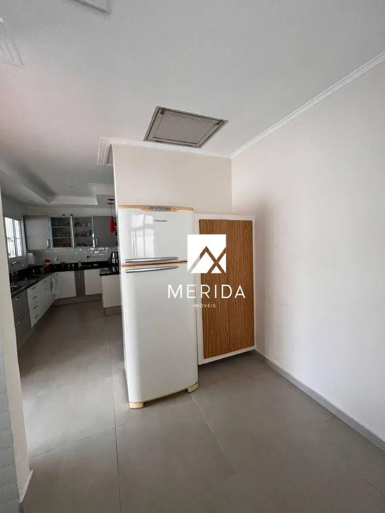 Casa, 3 quartos, 350 m² - Foto 10