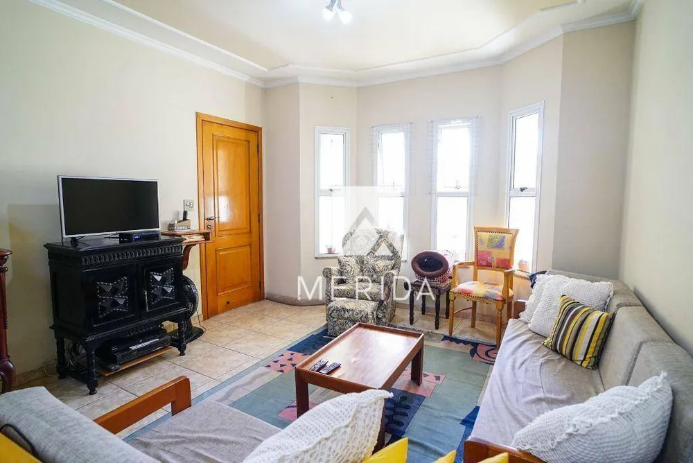 Sobrado, 4 quartos, 259 m² - Foto 2