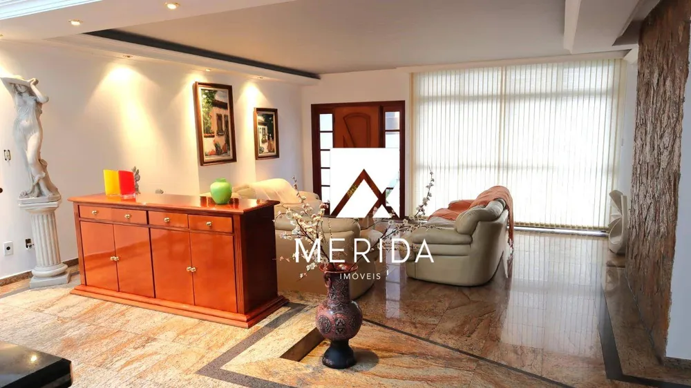 Sobrado, 4 quartos, 613 m² - Foto 1