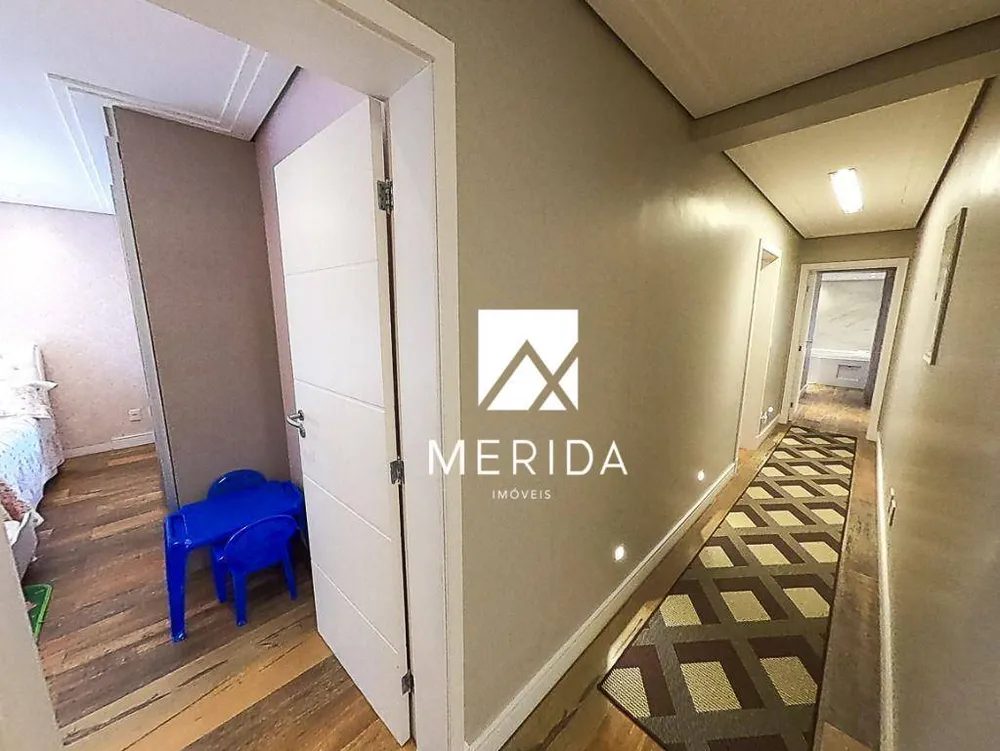 Apartamento, 3 quartos, 205 m² - Foto 1