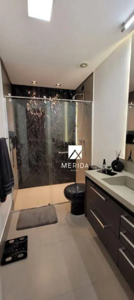 Apartamento, 3 quartos, 236 m² - Foto 12