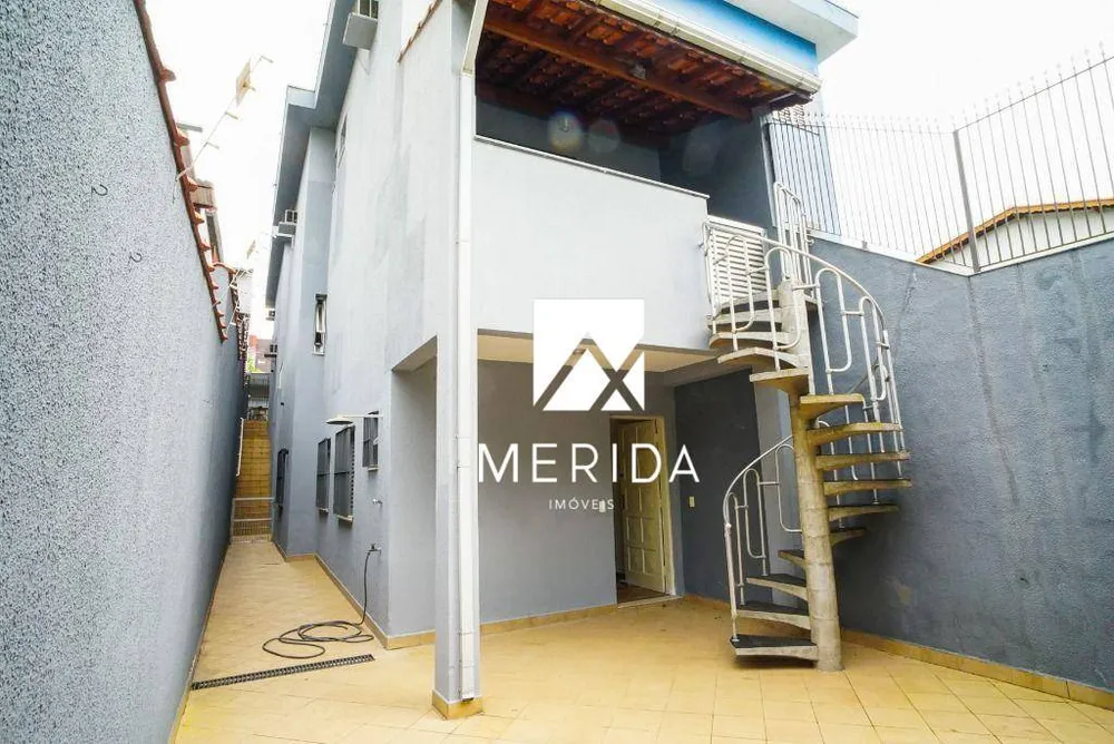 Sobrado, 3 quartos, 283 m² - Foto 2