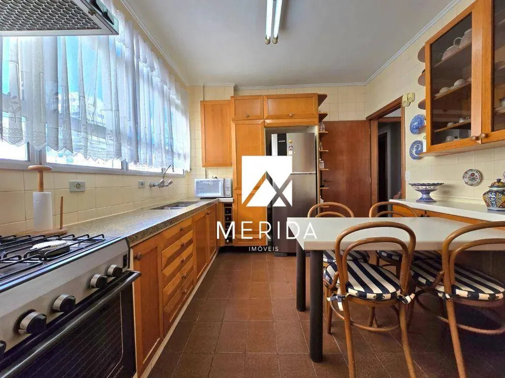 Apartamento, 3 quartos, 162 m² - Foto 2