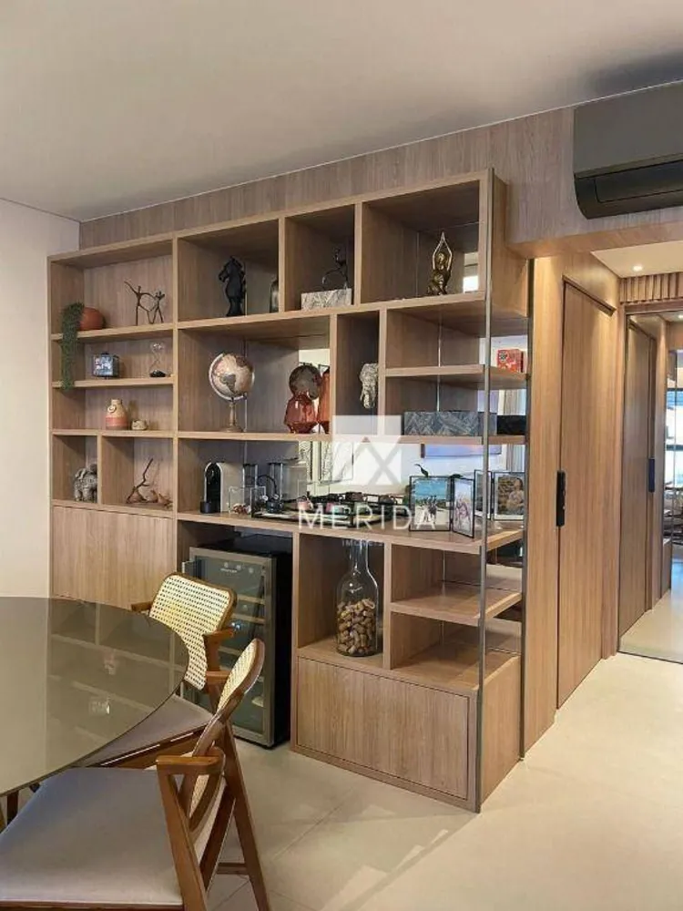 Apartamento, 3 quartos, 160 m² - Foto 2