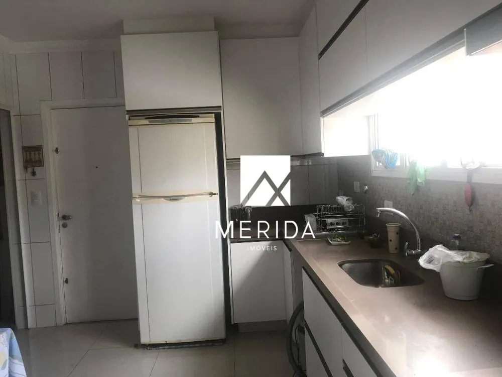 Apartamento, 3 quartos, 138 m² - Foto 2