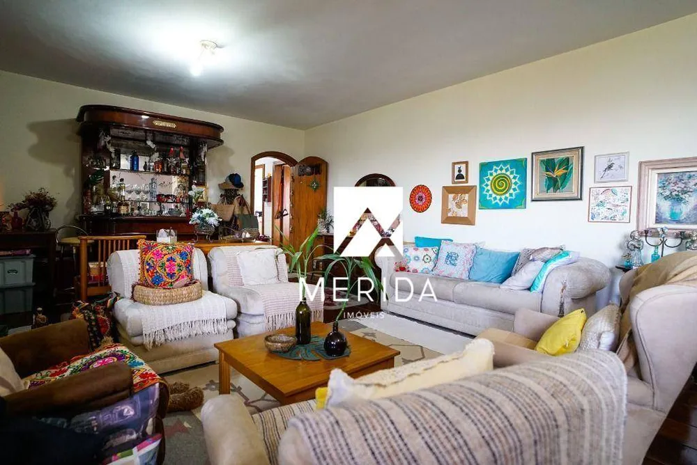 Apartamento, 3 quartos, 320 m² - Foto 1