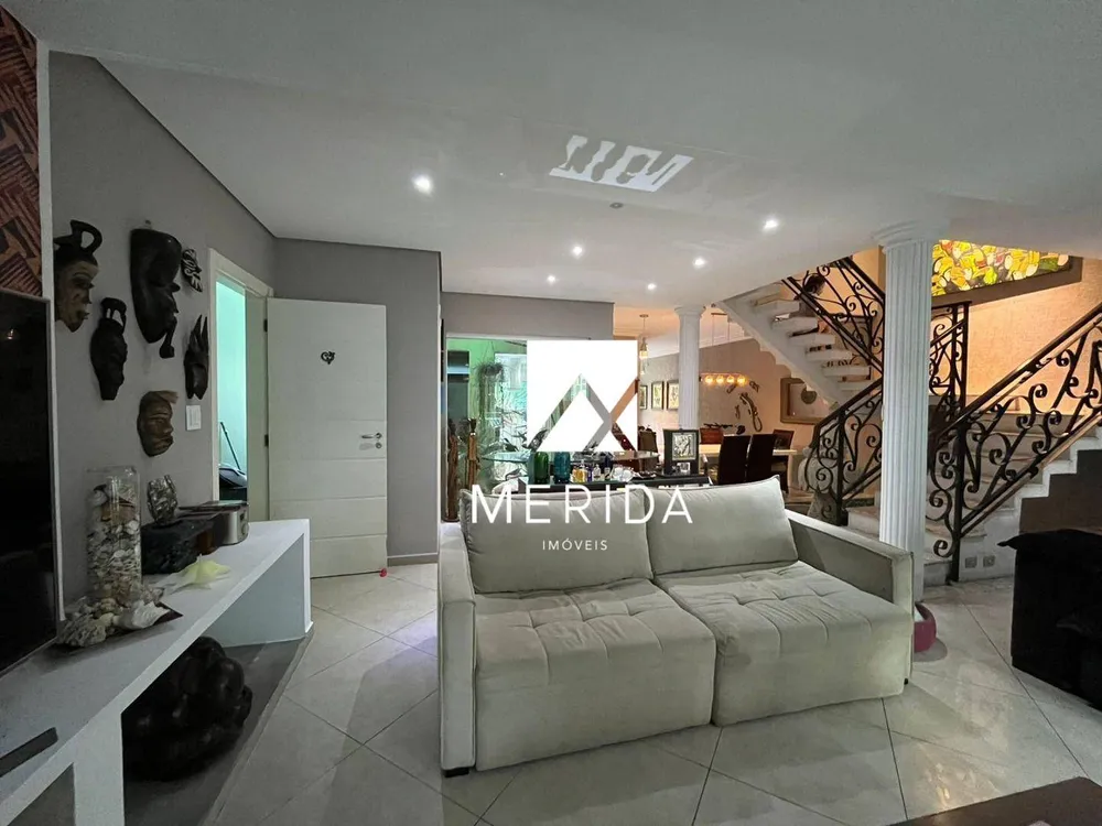 Sobrado, 4 quartos, 400 m² - Foto 1