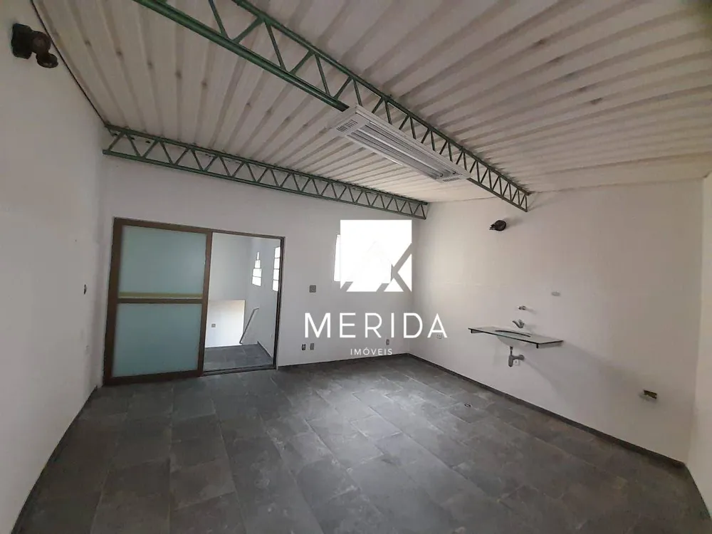 Sobrado, 678 m² - Foto 1