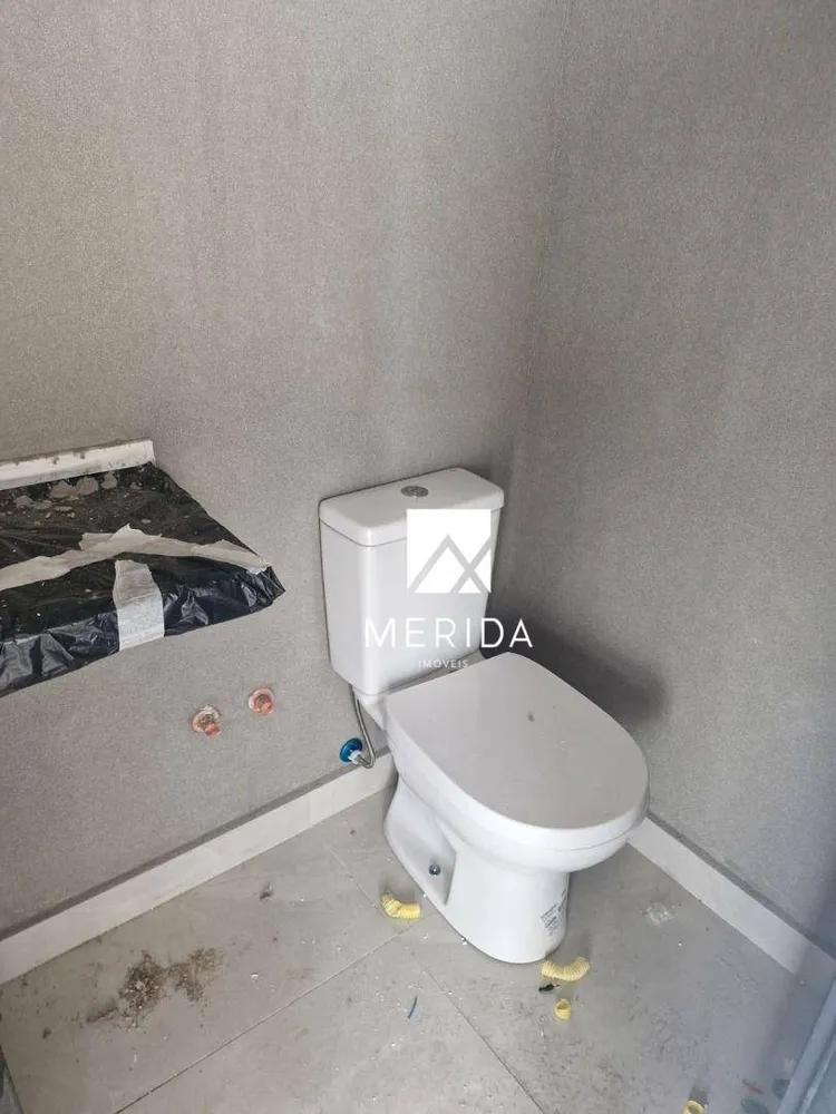 Sobrado, 3 quartos, 229 m² - Foto 1