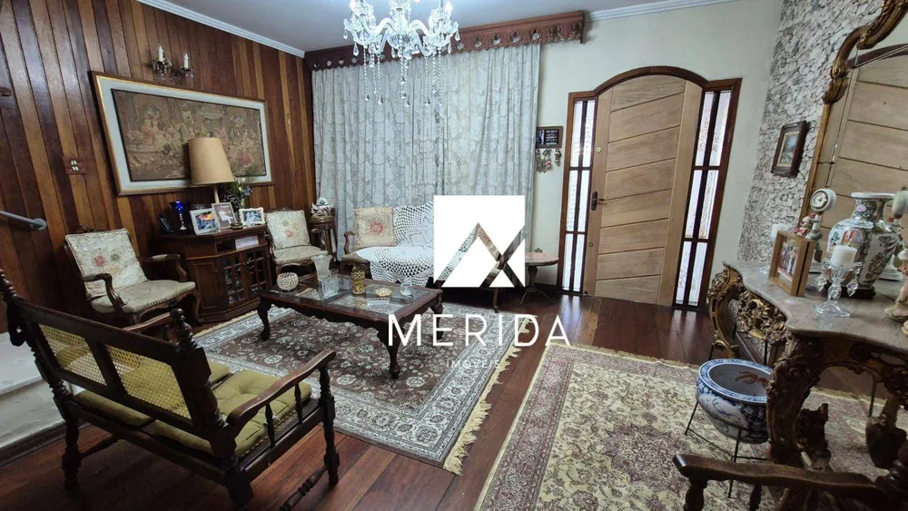 Sobrado, 3 quartos, 296 m² - Foto 1