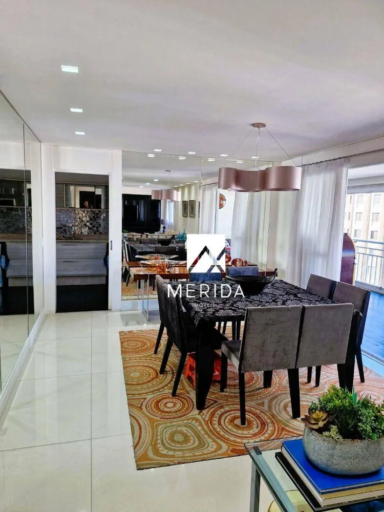 Apartamento, 3 quartos, 184 m² - Foto 1