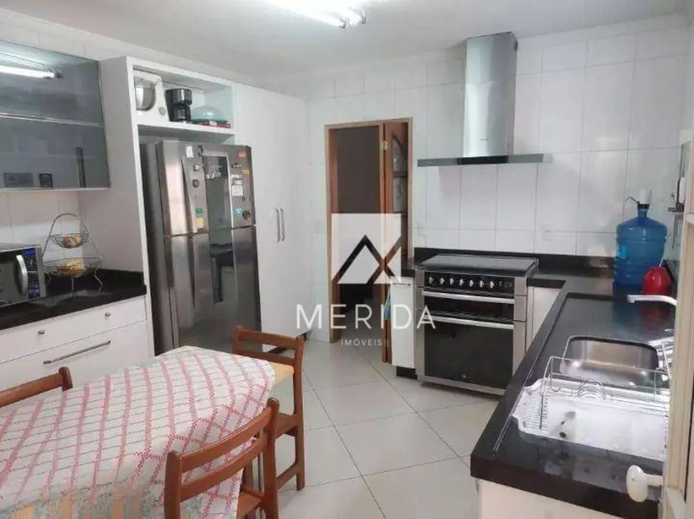 Sobrado, 3 quartos, 266 m² - Foto 3