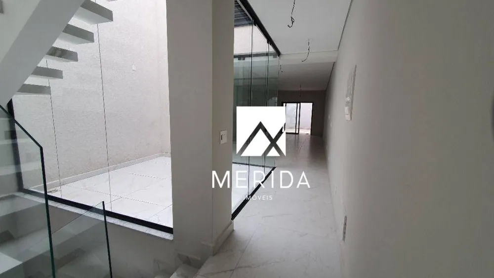Sobrado, 3 quartos, 220 m² - Foto 1