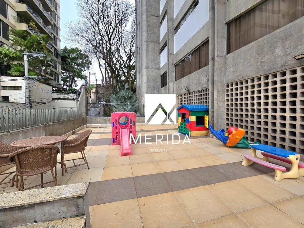 Apartamento, 3 quartos, 200 m² - Foto 1
