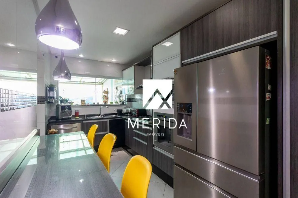 Sobrado, 3 quartos, 210 m² - Foto 4