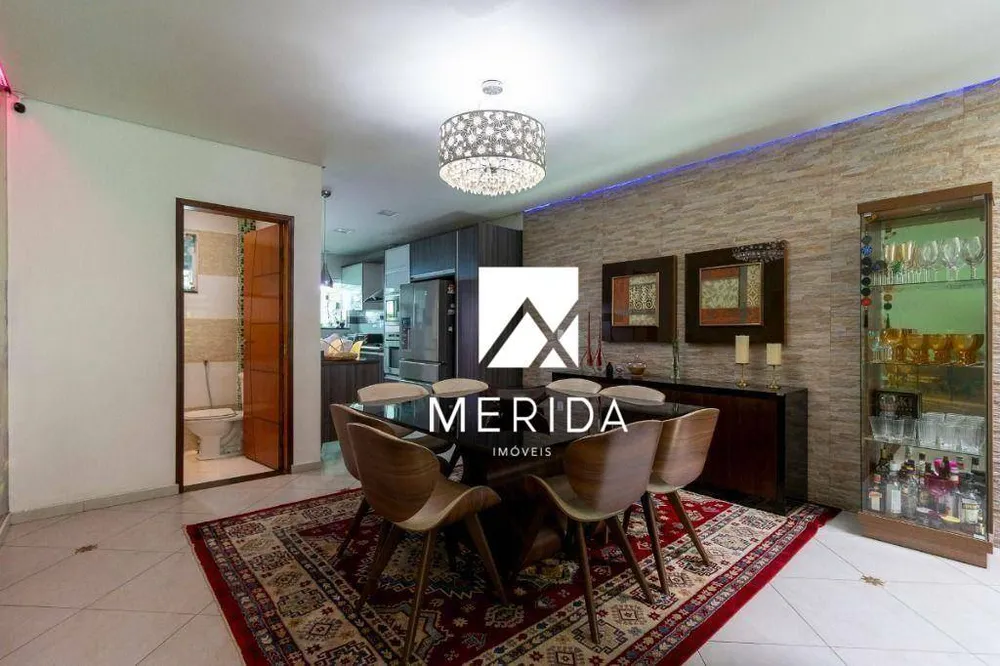 Sobrado, 3 quartos, 210 m² - Foto 2