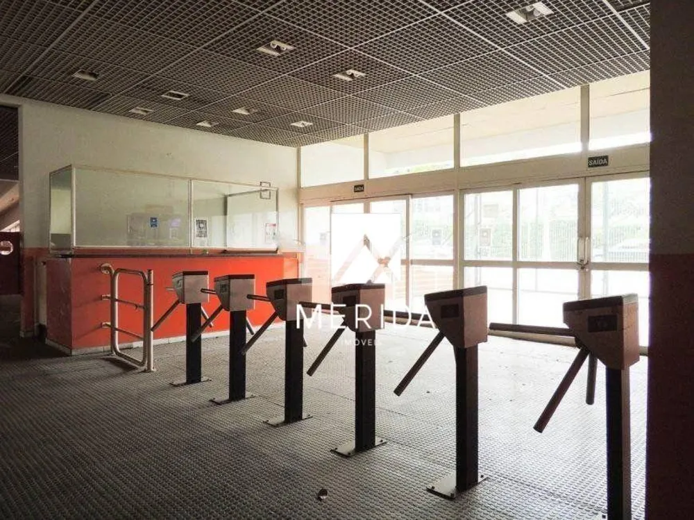 Prédio Inteiro, 76779 m² - Foto 2