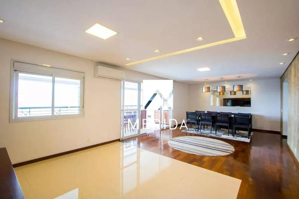Apartamento, 3 quartos, 165 m² - Foto 1