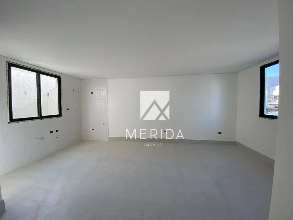 Sobrado, 3 quartos, 195 m² - Foto 1