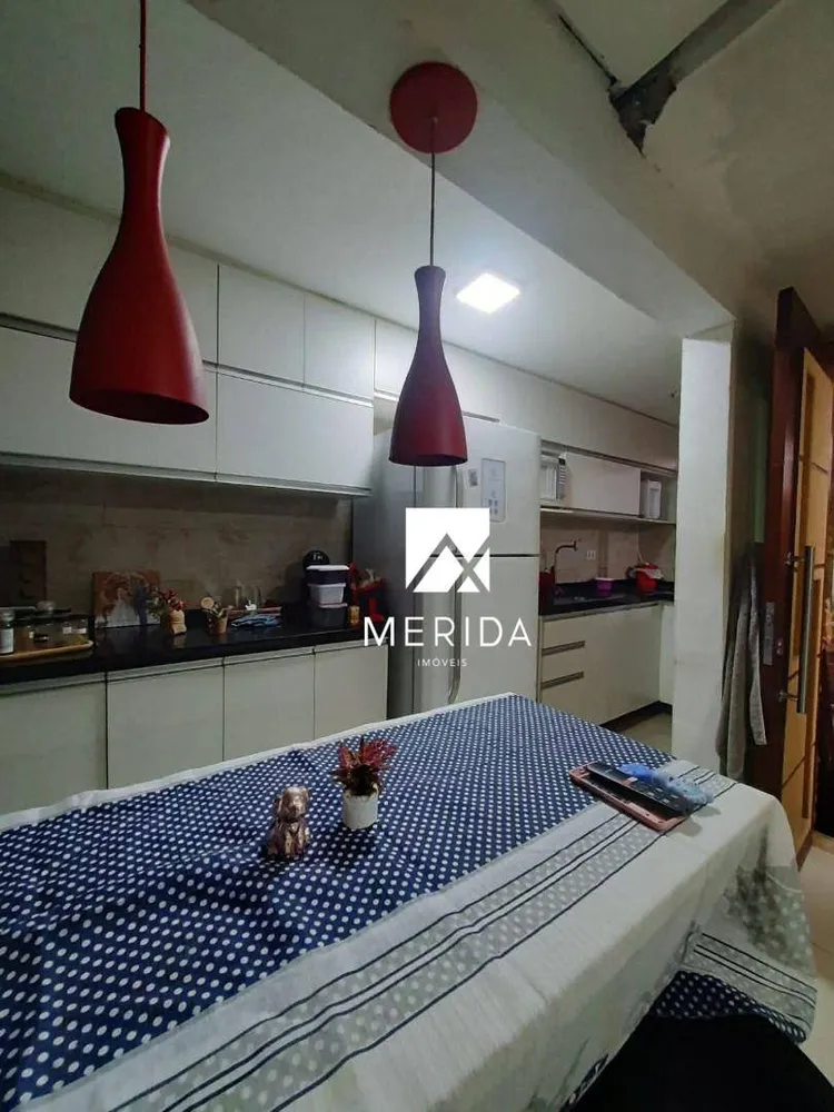 Casa, 4 quartos, 197 m² - Foto 2