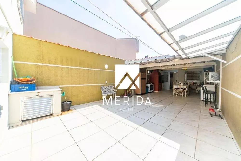 Sobrado, 3 quartos, 230 m² - Foto 1