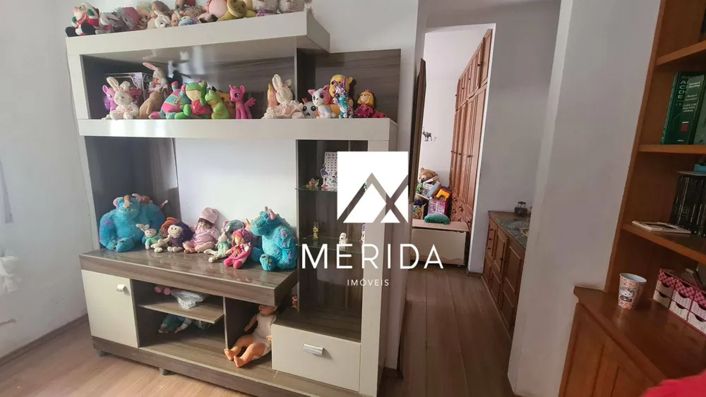 Casa, 5 quartos, 250 m² - Foto 9