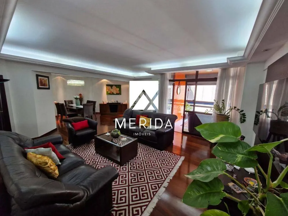 Apartamento, 3 quartos, 175 m² - Foto 2