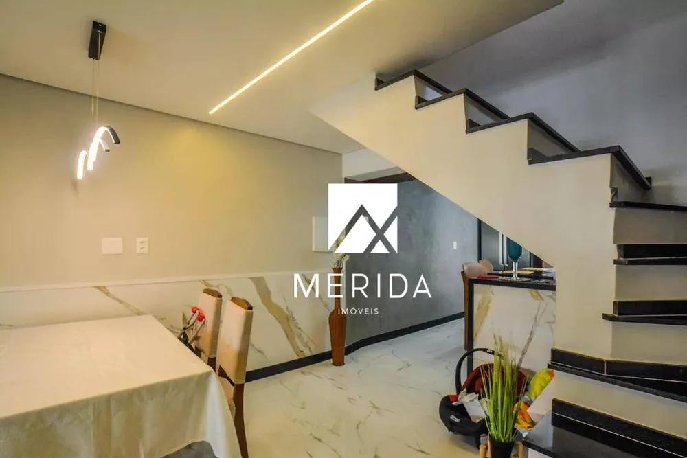 Sobrado, 3 quartos, 211 m² - Foto 2