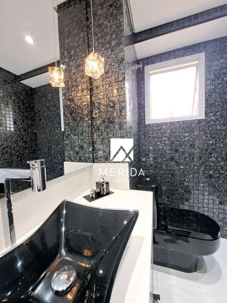 Cobertura, 3 quartos, 227 m² - Foto 8