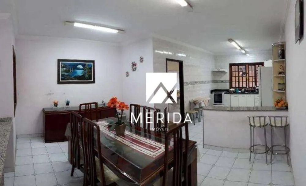 Sobrado, 3 quartos, 256 m² - Foto 3