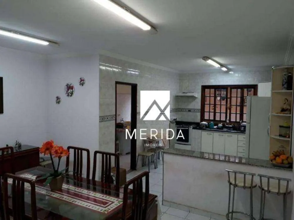 Sobrado, 3 quartos, 256 m² - Foto 5