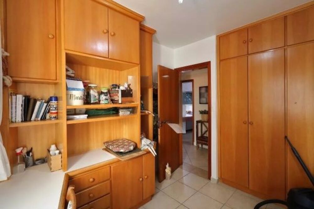 Apartamento à venda com 3 quartos, 107m² - Foto 4