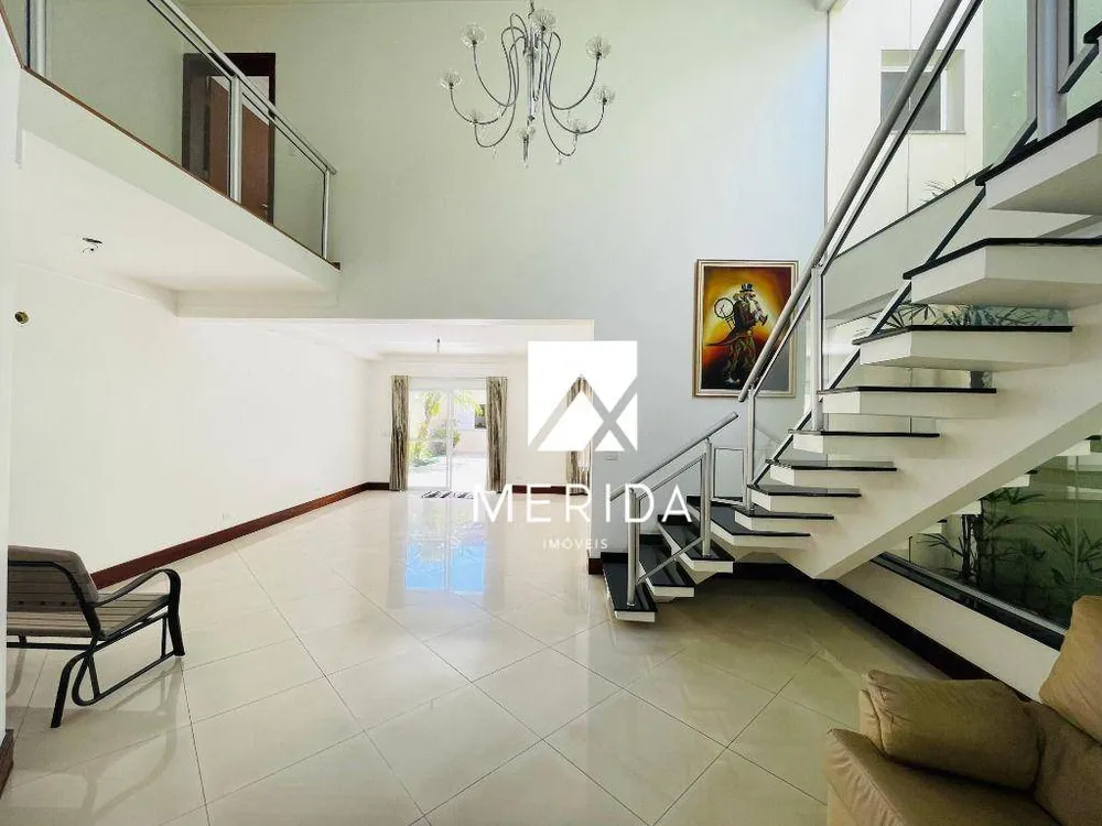 Sobrado, 3 quartos, 360 m² - Foto 2