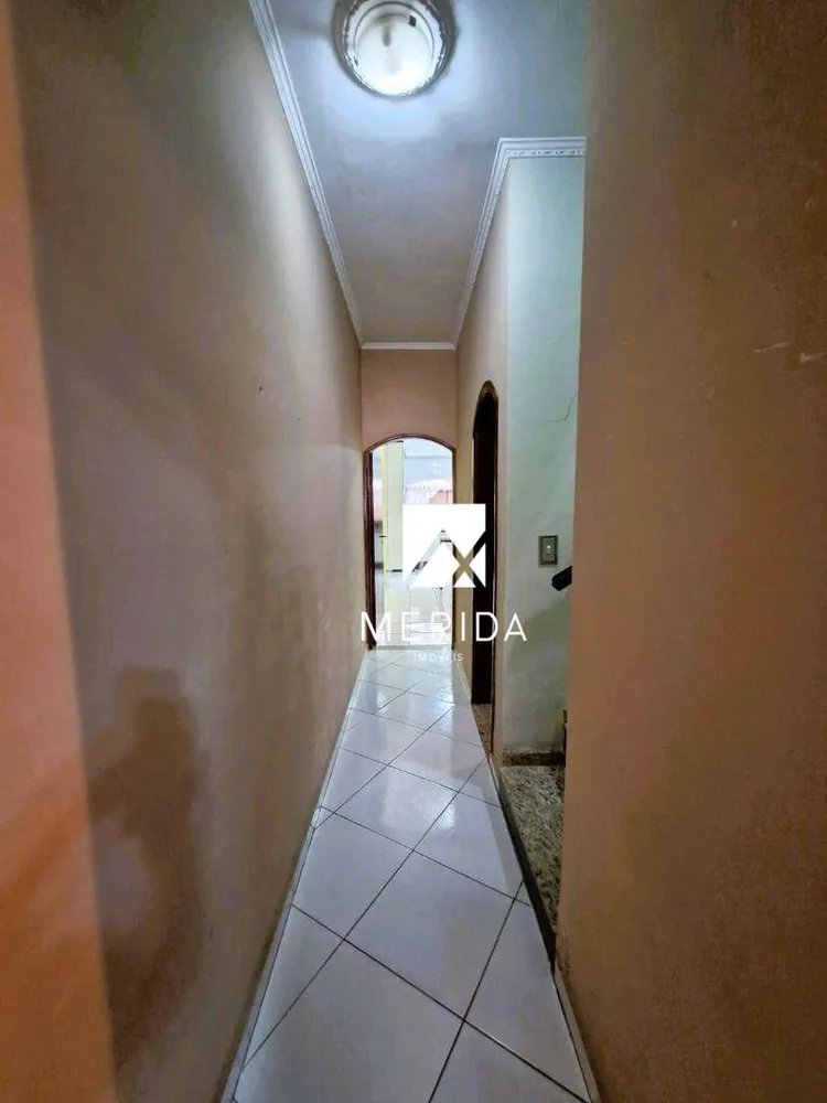 Sobrado, 4 quartos, 208 m² - Foto 1
