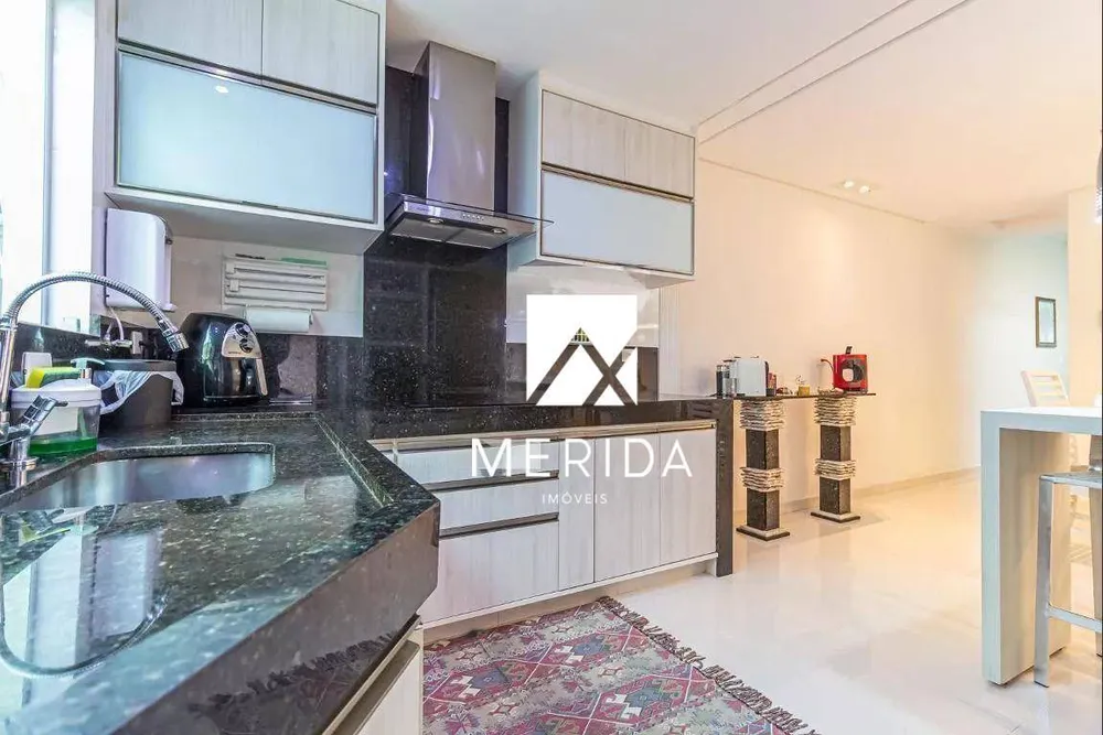 Sobrado, 3 quartos, 195 m² - Foto 1